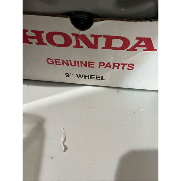 OEM 9 in. Replacement Wheel for Honda Lawn Mowers Model # 42710-VH7-305 - Picture 3 of 4
